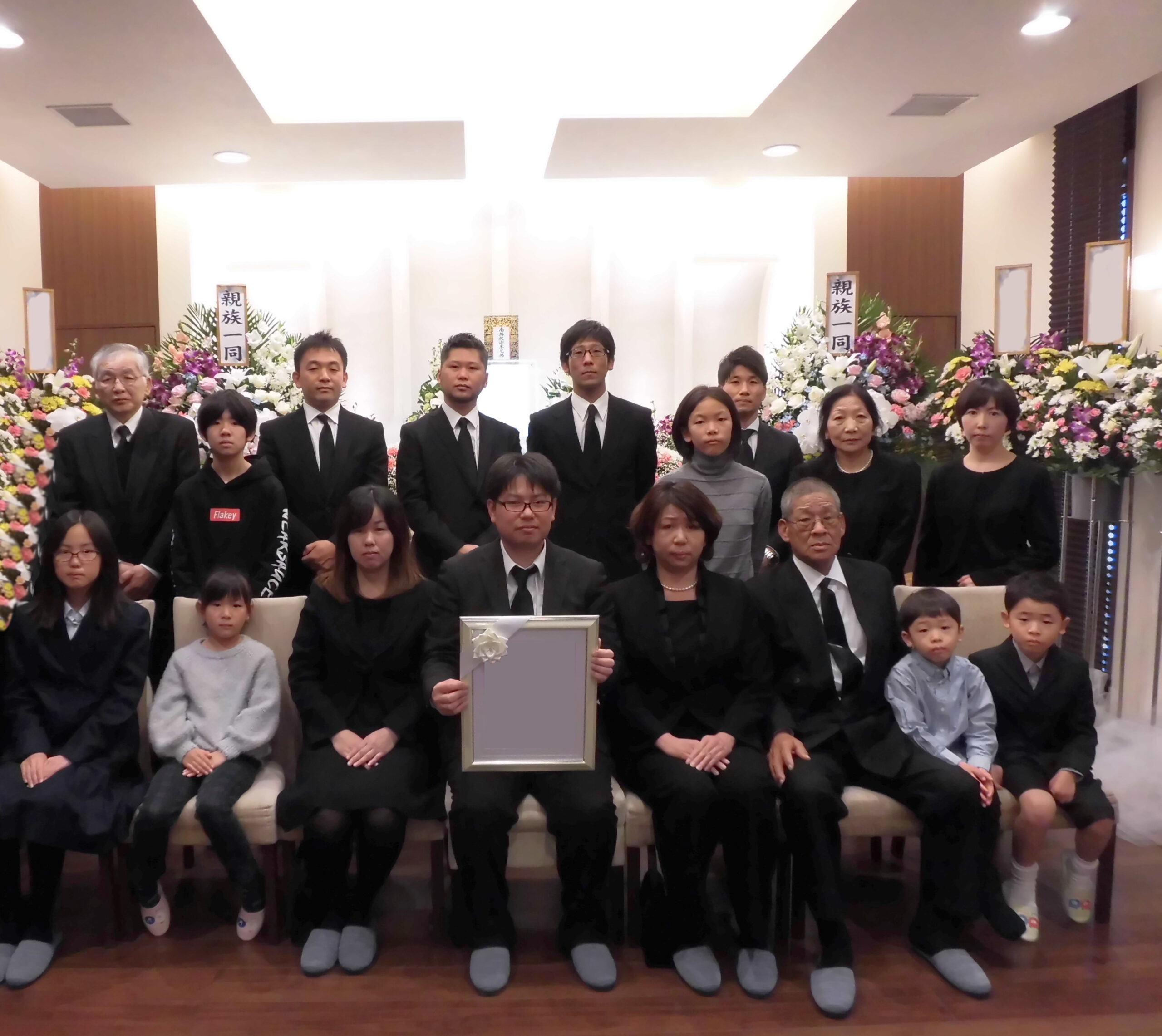 故人との別れを惜しみつつ、昔のエピソードやお互いの縁に改めて感謝する良い時間を過ごせました。